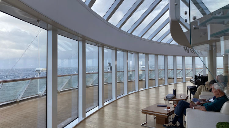 Viking Saturn Explorer's Lounge